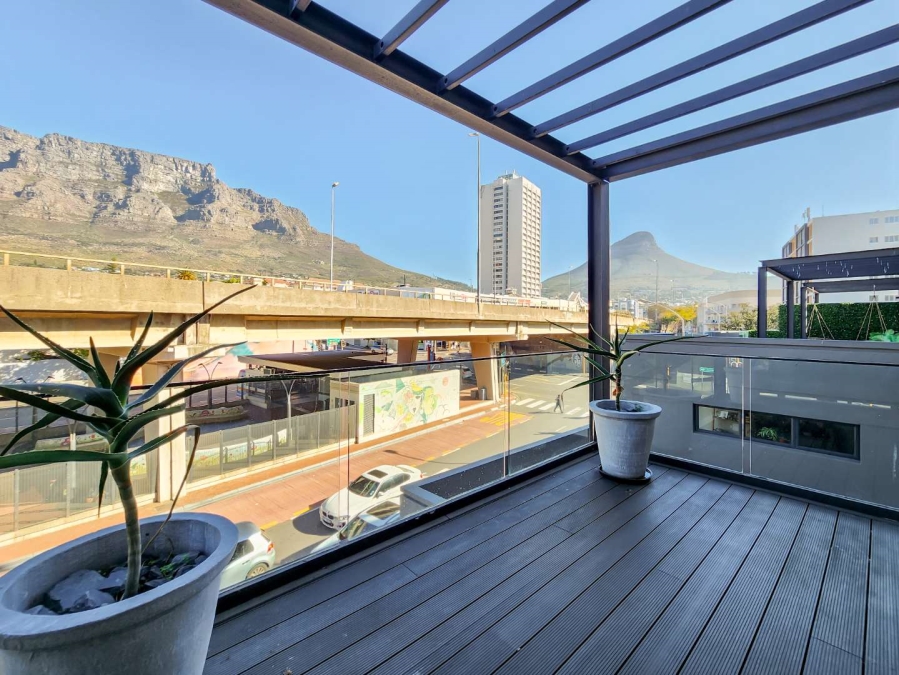 2 Bedroom Property for Sale in Gardens Western Cape